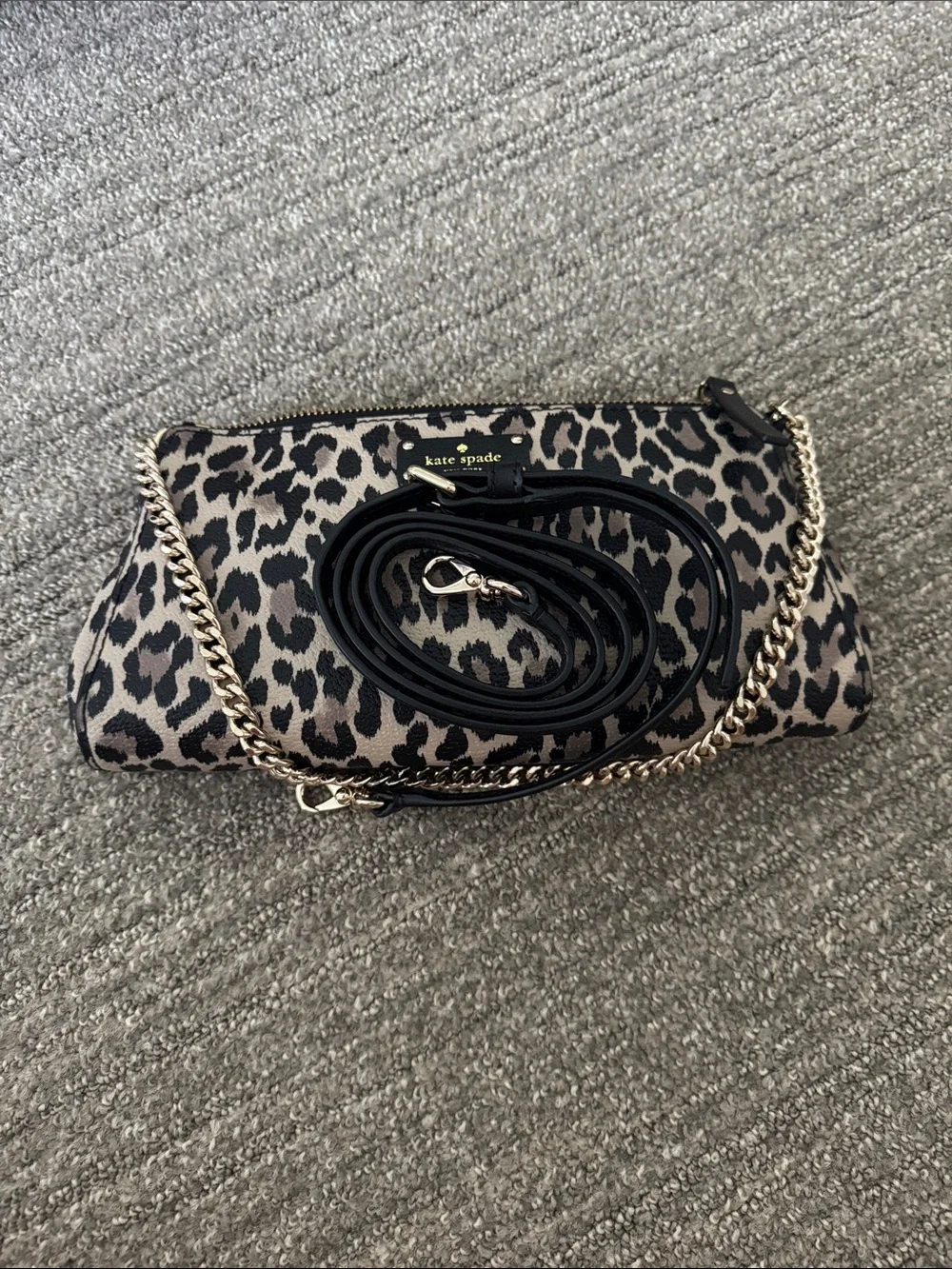 Kate Spade shoulder purse with crossbody strap